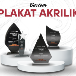 Mengenal Plakat Akrilik: Bahan, Desain, dan Kelebihannya